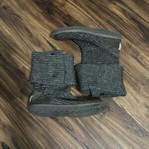 UGG women size 7 boots